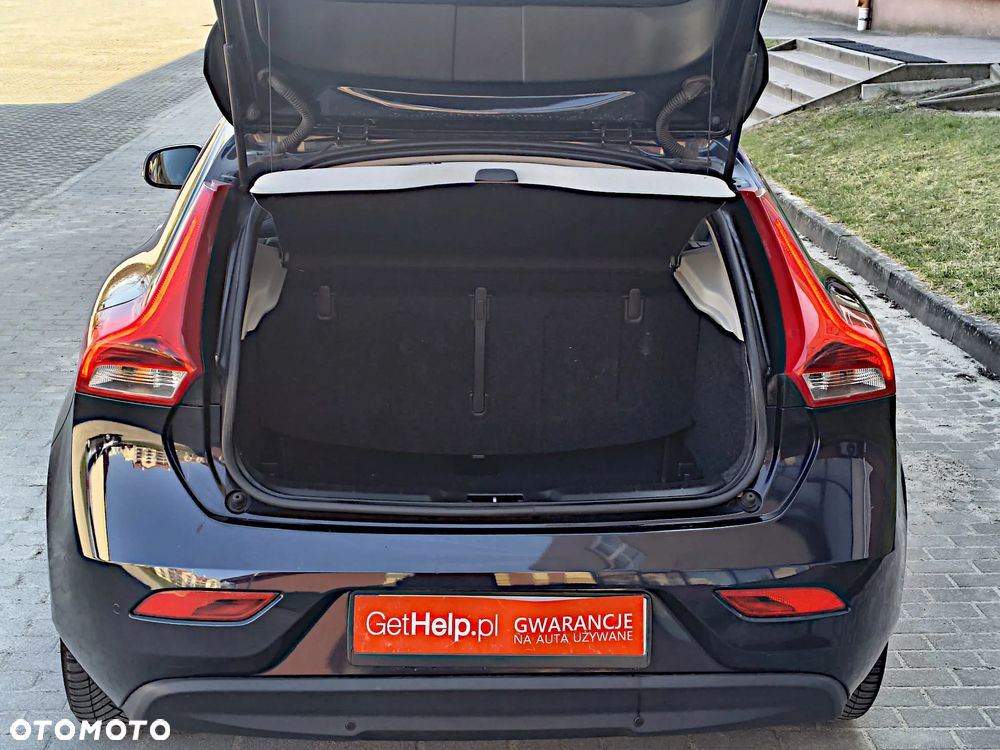 Volvo V40 D2 Kinetic - 8