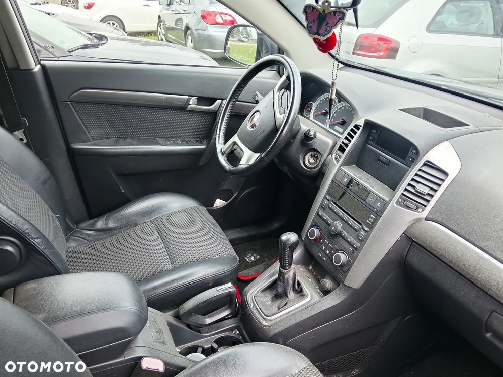 Chevrolet Captiva 2.4 LS - 5