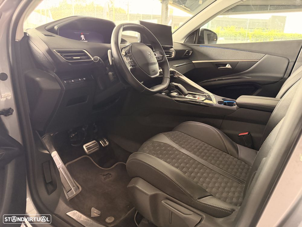 Peugeot 3008 225 e-EAT8 Roadtrip - 13