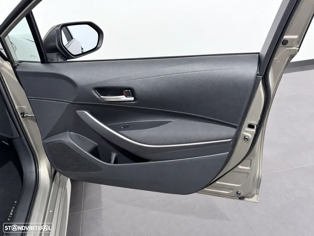 Toyota Corolla Touring Sports 1.8 Hybrid Comfort - 42