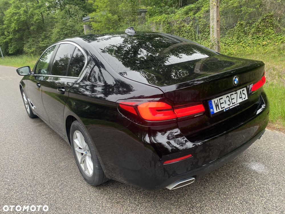 BMW Seria 5 530i xDrive - 4