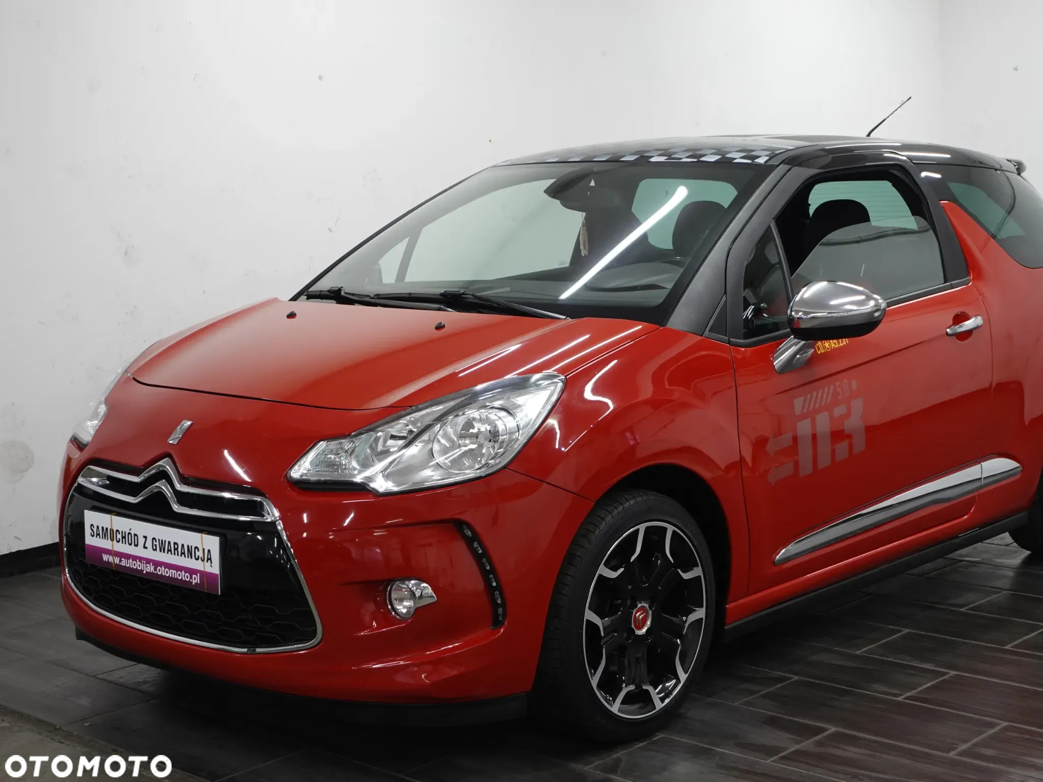 Citroën DS3 THP 155 Red Edition - 14