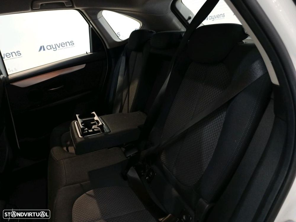 BMW 225xe Active Tourer Advantage - 9