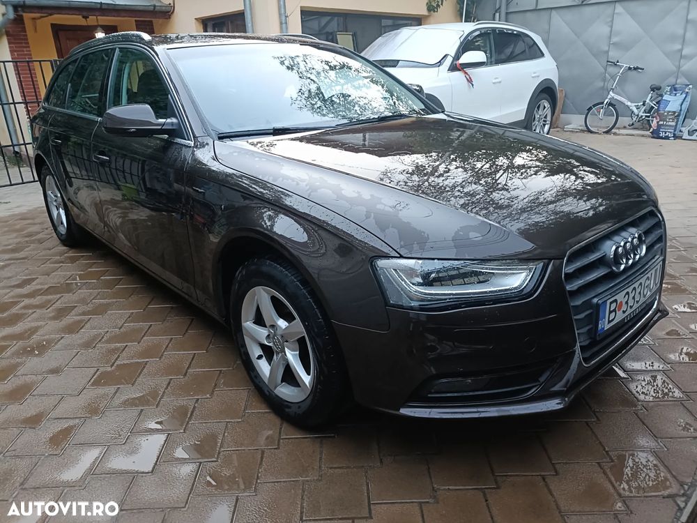 Audi A4 - 1