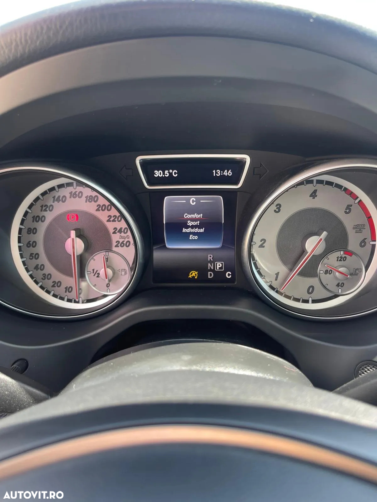 Mercedes-Benz GLA 200 d 4MATIC Aut. - 8