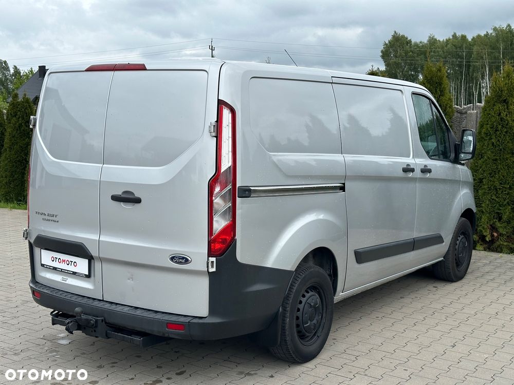 Ford Transit Custom - 10