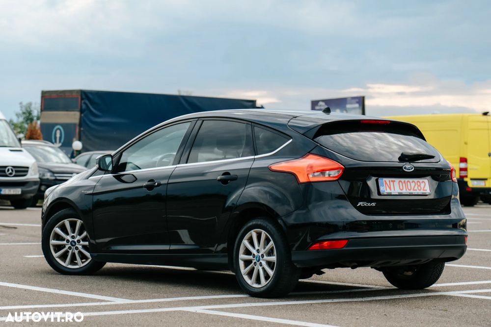 Ford Focus 1.5 TDCi Titanium - 3