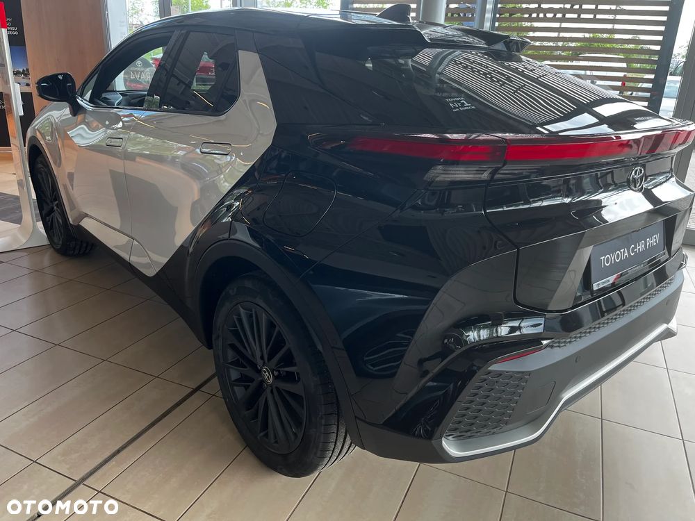 Toyota C-HR 2.0 PHEV Dynamic Force Tokyo Edition - 2