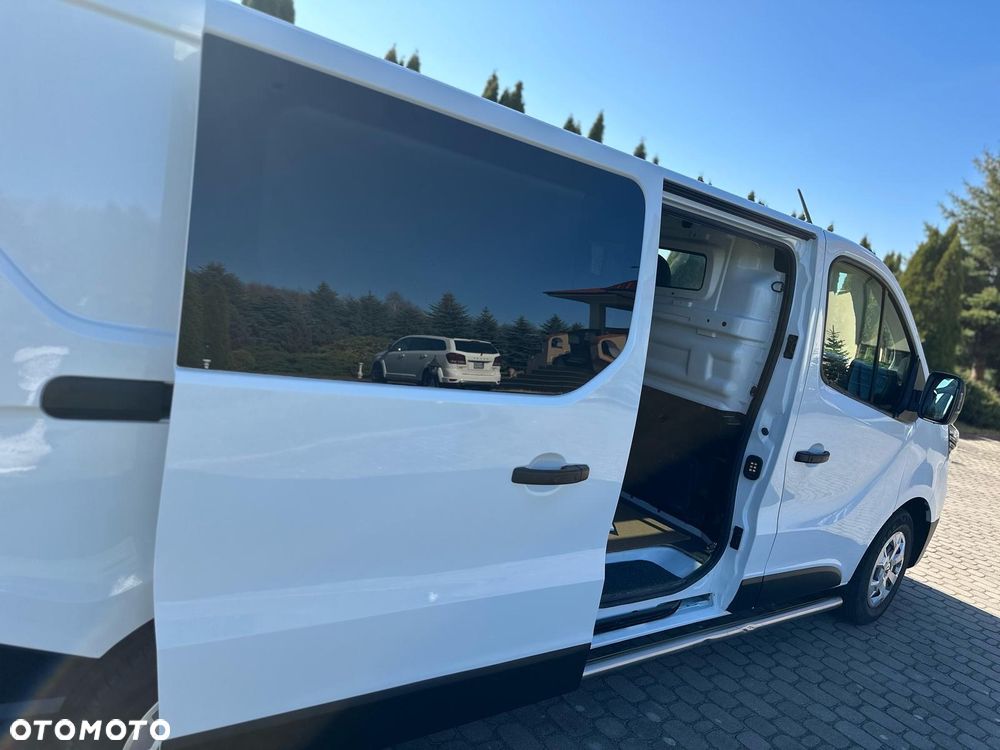 Renault Trafic Grand 2.0 dCi - 8