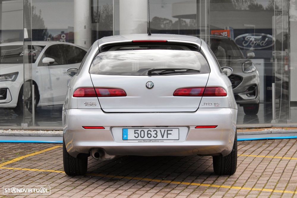 Alfa Romeo 156 Sportwagon 1.9 JTD 16V Distinctive - 5