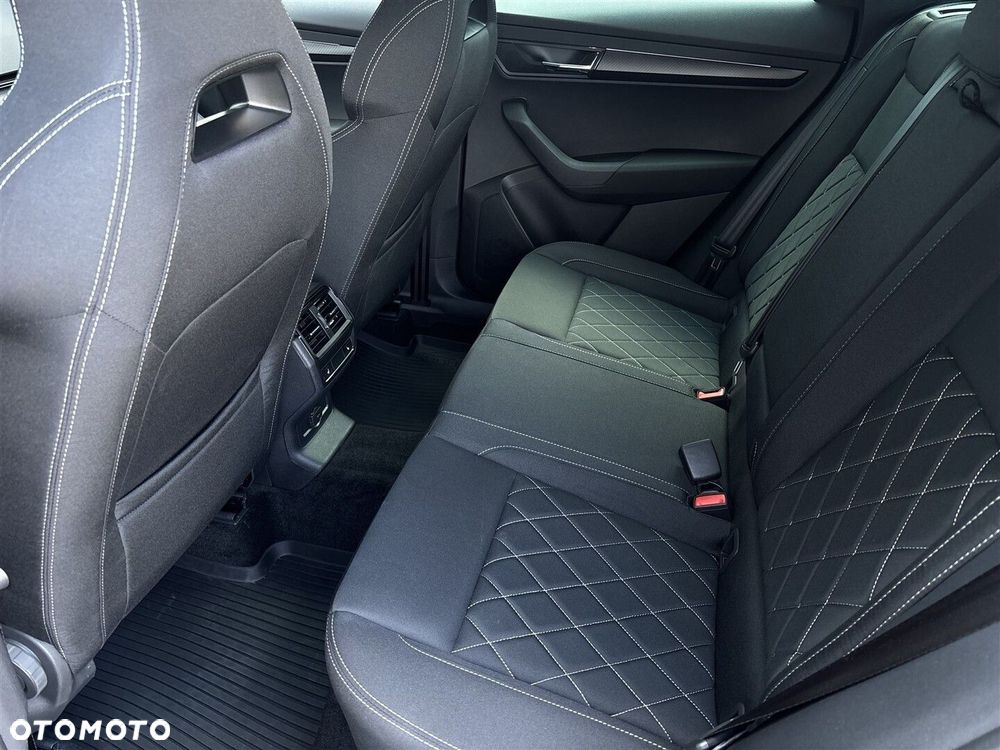 Skoda Karoq 1.5 TSI ACT Sportline DSG - 12