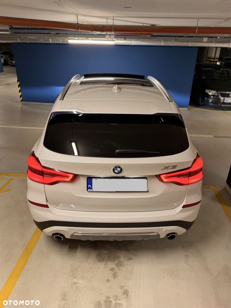 BMW X3 xDrive30i Luxury Line - 3