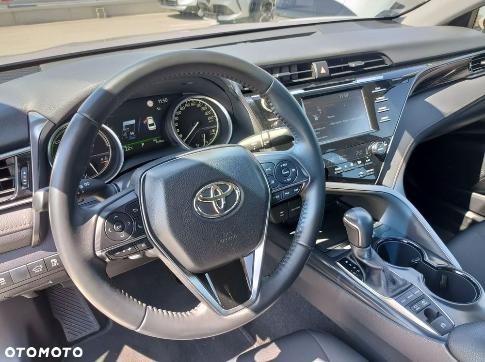 Toyota Camry 2.5 Hybrid Comfort CVT - 36