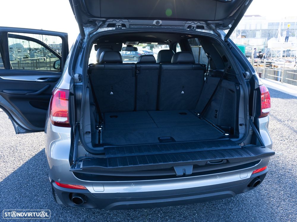 BMW X5 25 d sDrive Comfort 7L - 24