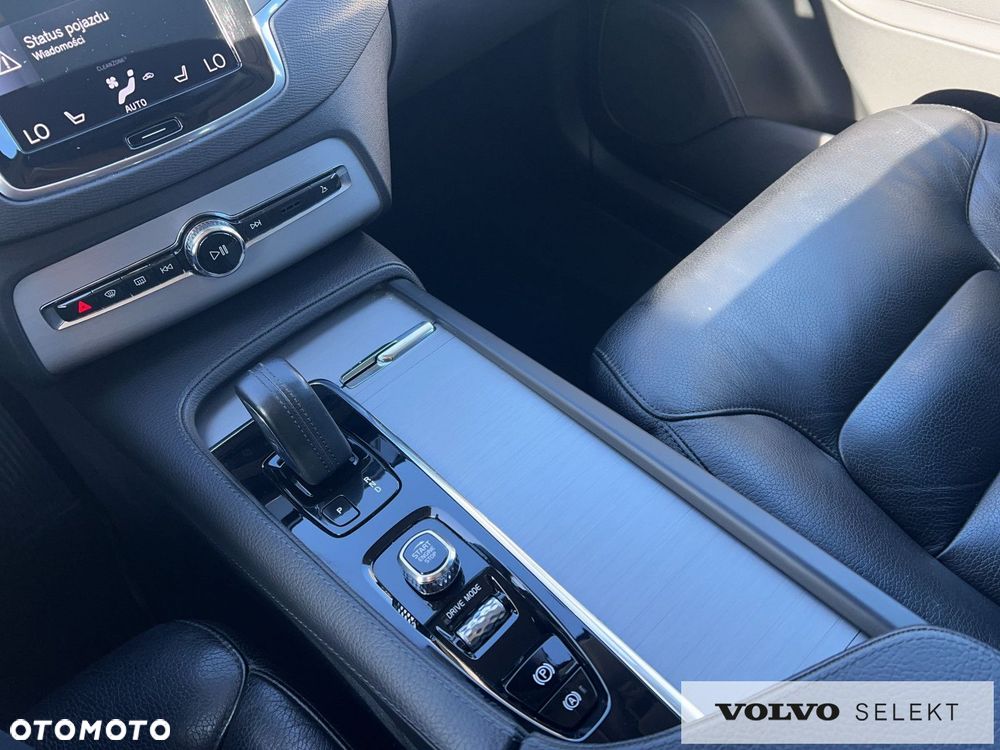 Volvo XC 90 - 13