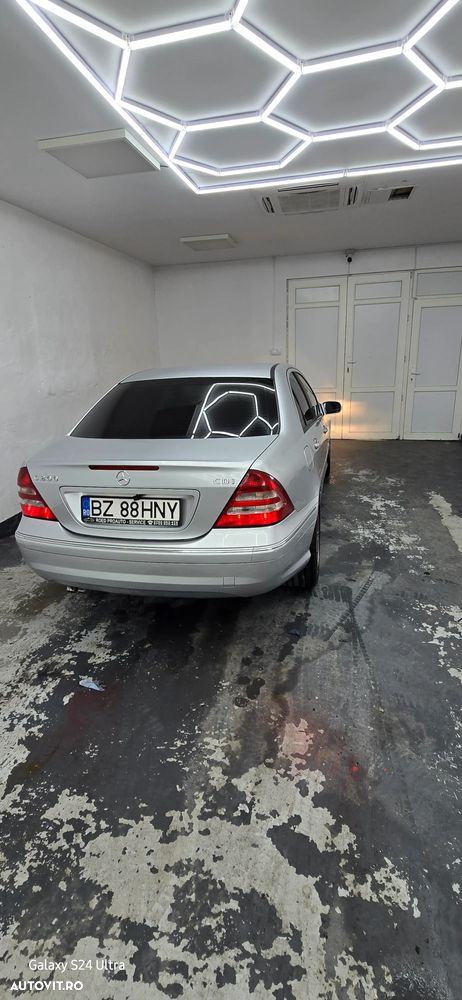Mercedes-Benz C 200 CDI Automatik Avantgarde DPF Sport Edition - 18