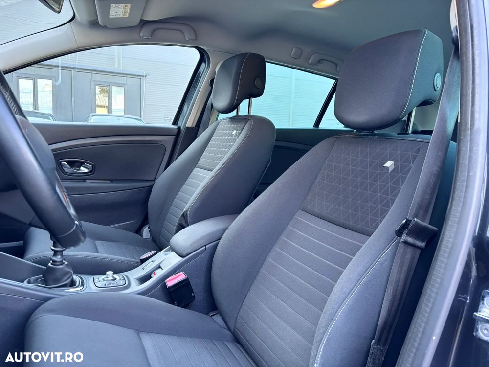 Renault Megane dCi 110 FAP LIMITED - 22