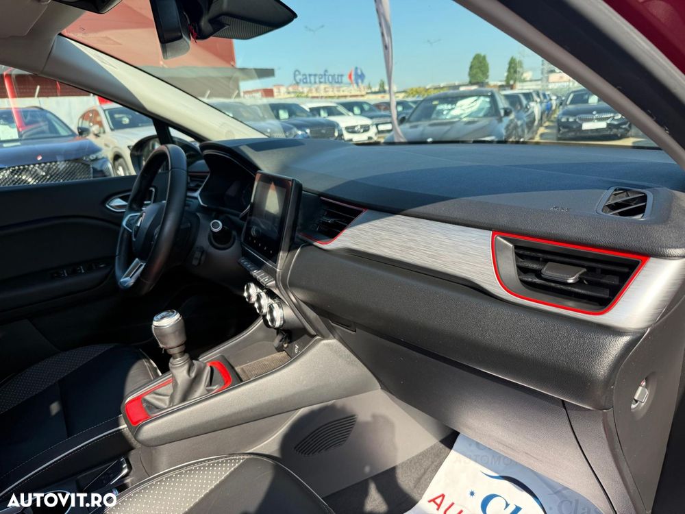 Renault Captur - 24