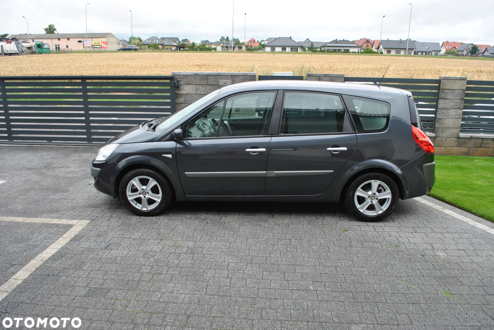Renault Scenic 2.0 16V Confort Expression - 10