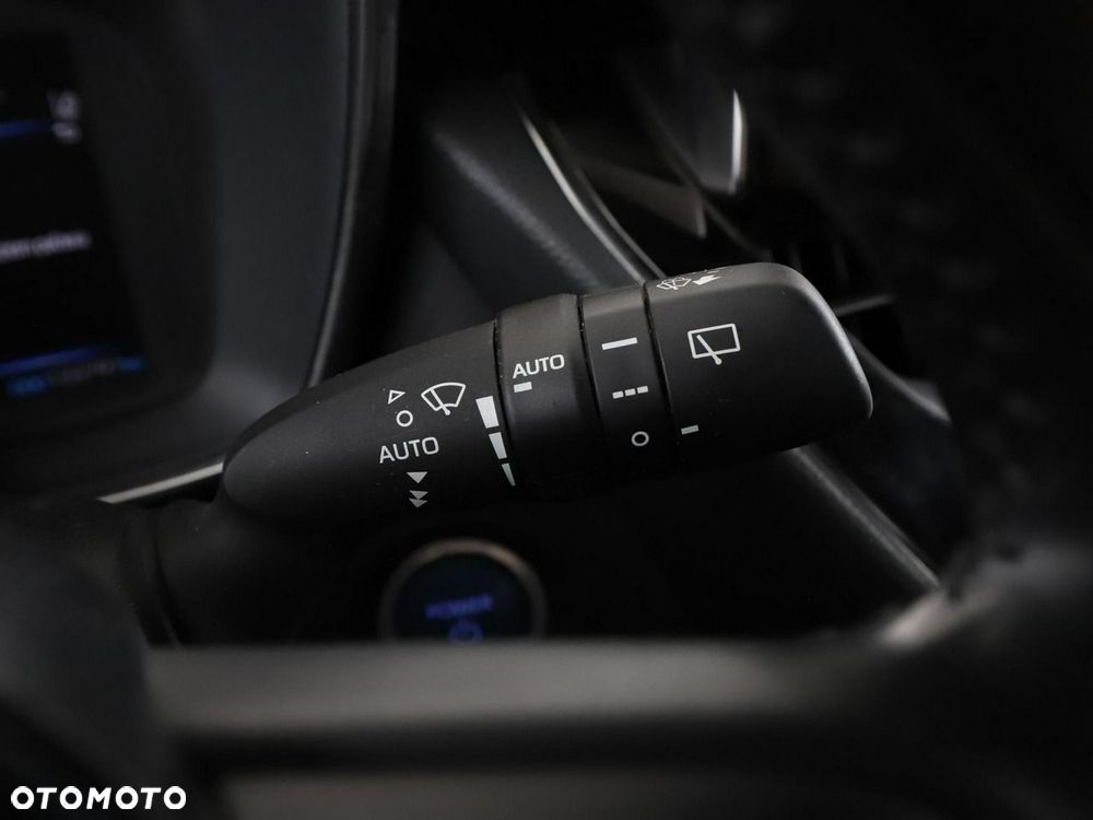 Toyota Corolla 1.8 Hybrid Active - 32