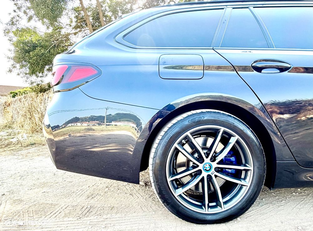 BMW 530 e Pack Desportivo M - 52