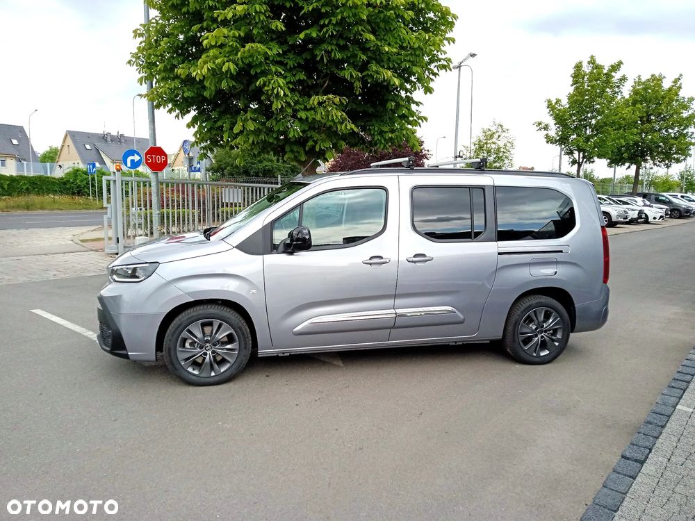 Toyota Proace City Verso 1.5 D-4D Family - 3