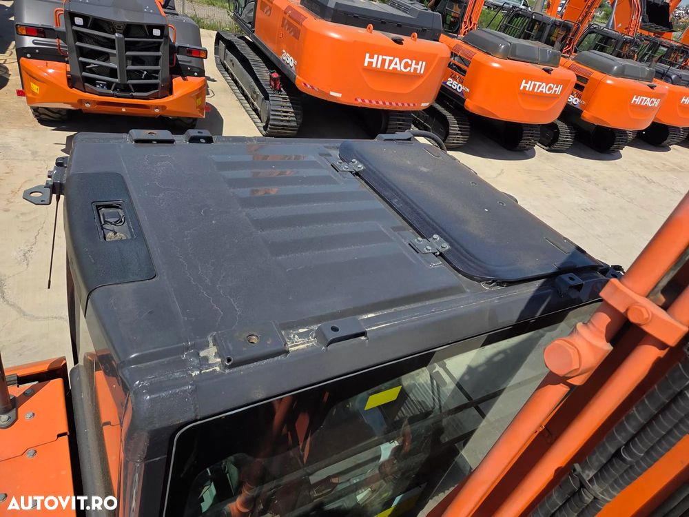 Hitachi ZX210-6, latime 2,5m, cupa NOUA 1,3mc, 22tone, Adanc sapare 7m, consum mediu 9l/h, 3 pompe Hitachi, produs in Japonia, lant 80% ok -200h deplasare, ridica 13t, inst picon, camera spate, posibilitate leasing, STARE FOARTE BUNA -PROMOTIE 79.900Eur+Tva - 37