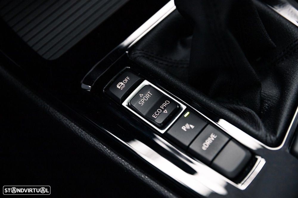 BMW X2 25 e xDrive Pack M - 44