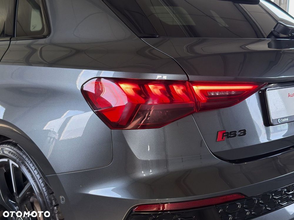 Audi RS3 Sportback - 34