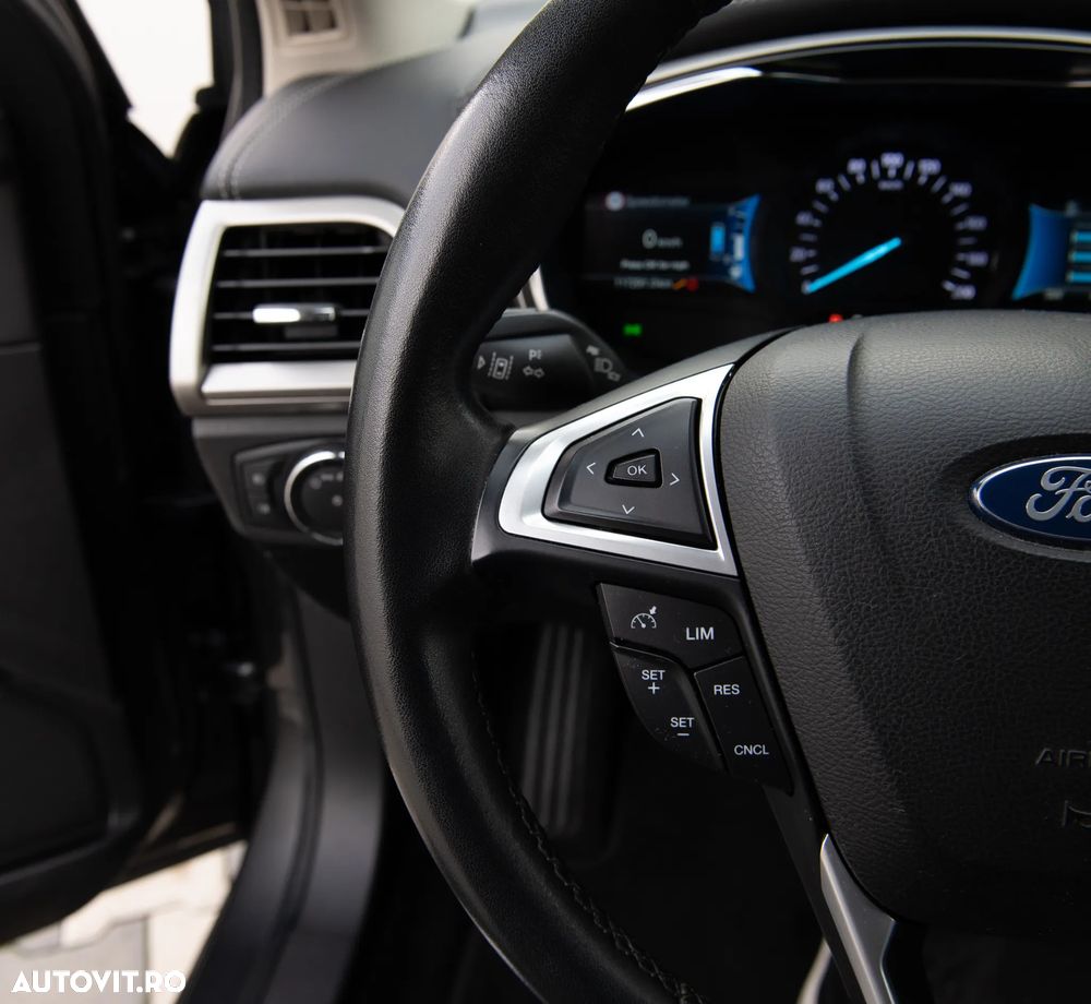 Ford Mondeo 2.0 HEV Vignale - 16