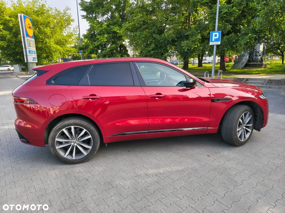 Jaguar F-Pace - 7