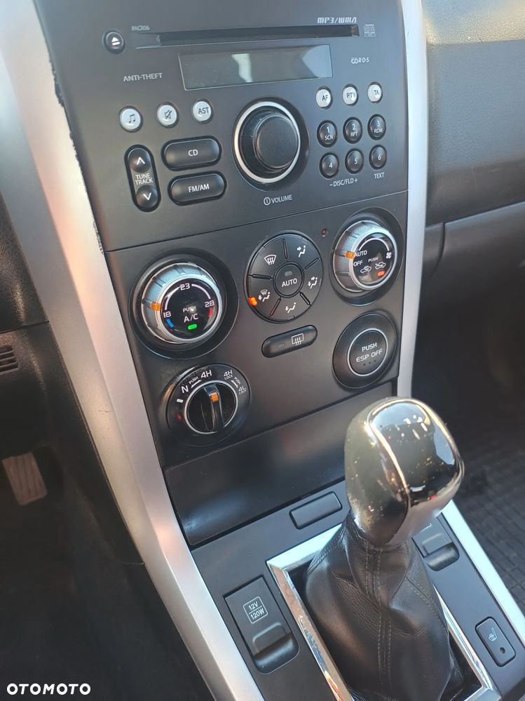 Suzuki Grand Vitara 1.9 DDiS - 9