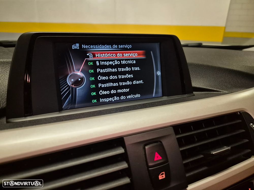 BMW 318 d Auto - 32
