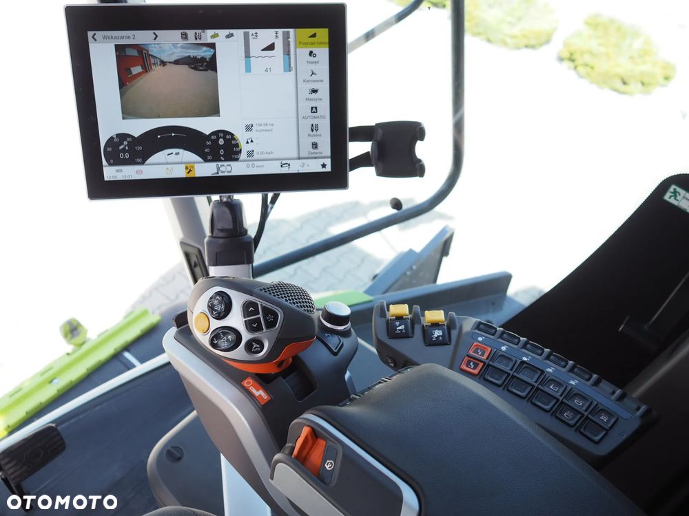 Claas Lexion 5300 + V680 - 8
