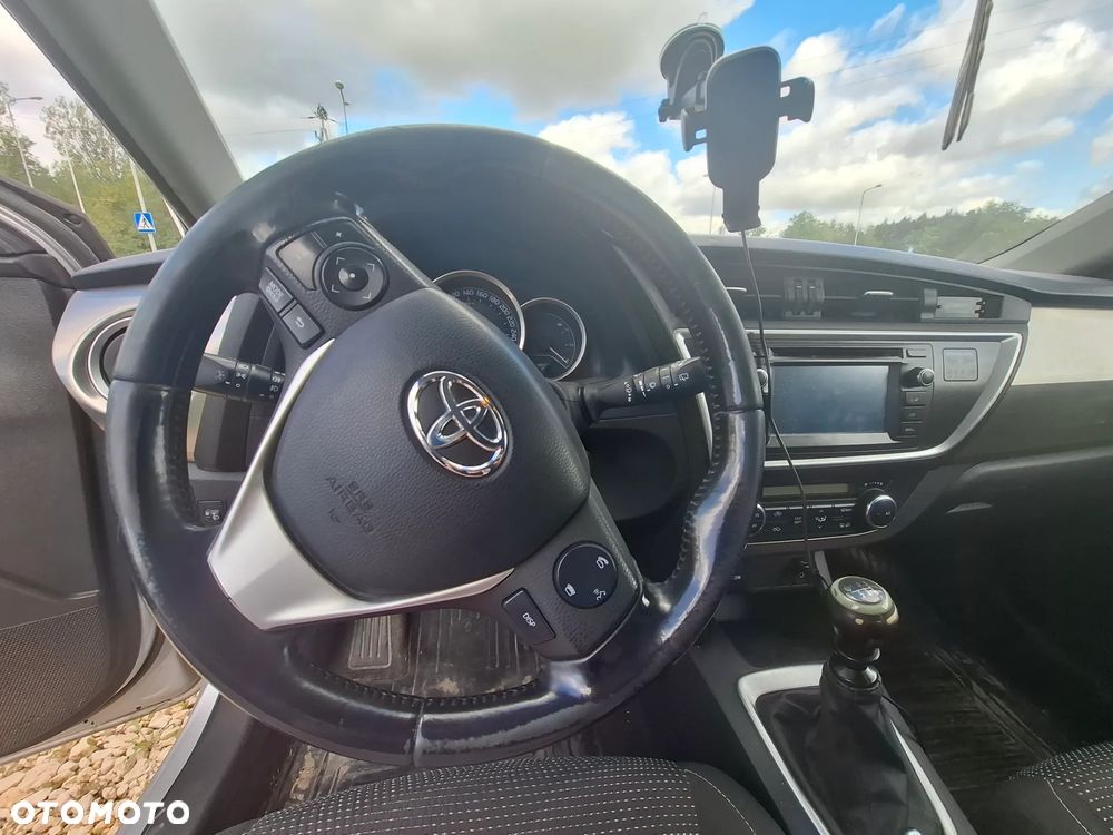 Toyota Auris - 20