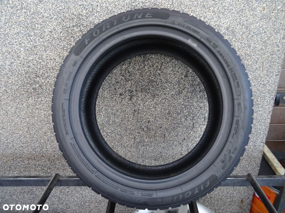 205/50/R17 93W Extra loud Fortuna FITOLIME FSR-401 - 5