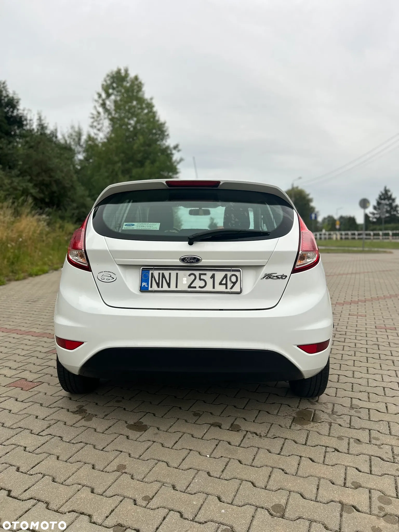 Ford Fiesta 1.25 Ambiente - 12