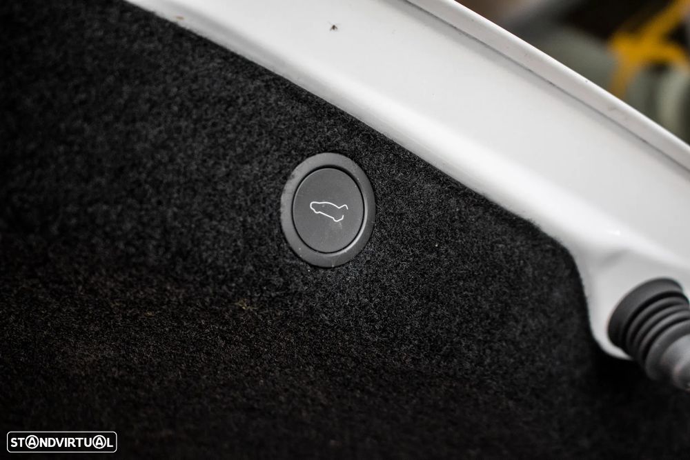 Tesla Model 3 Standard Range Plus RWD - 27