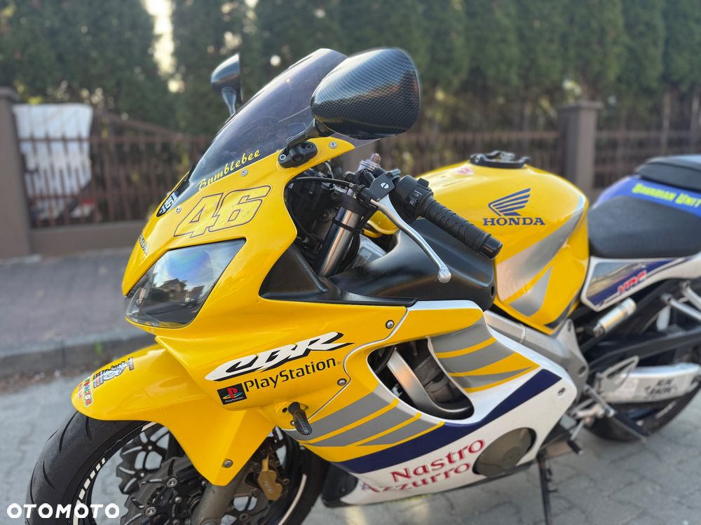 Honda CBR - 24