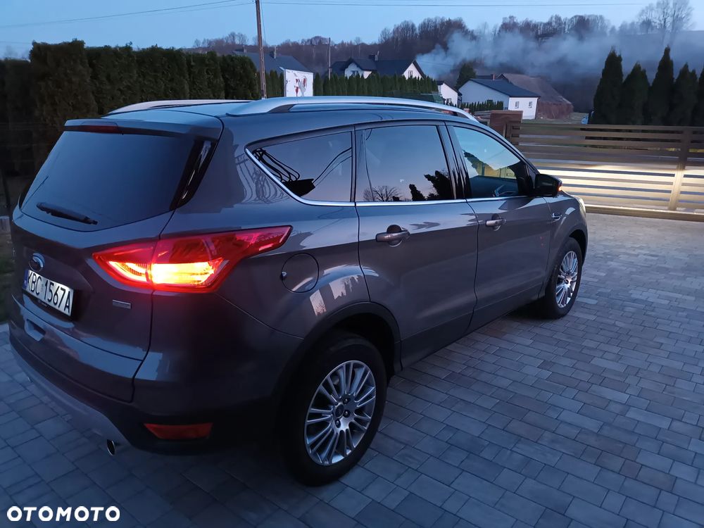 Ford Kuga 1.6 EcoBoost 2x4 Titanium - 15
