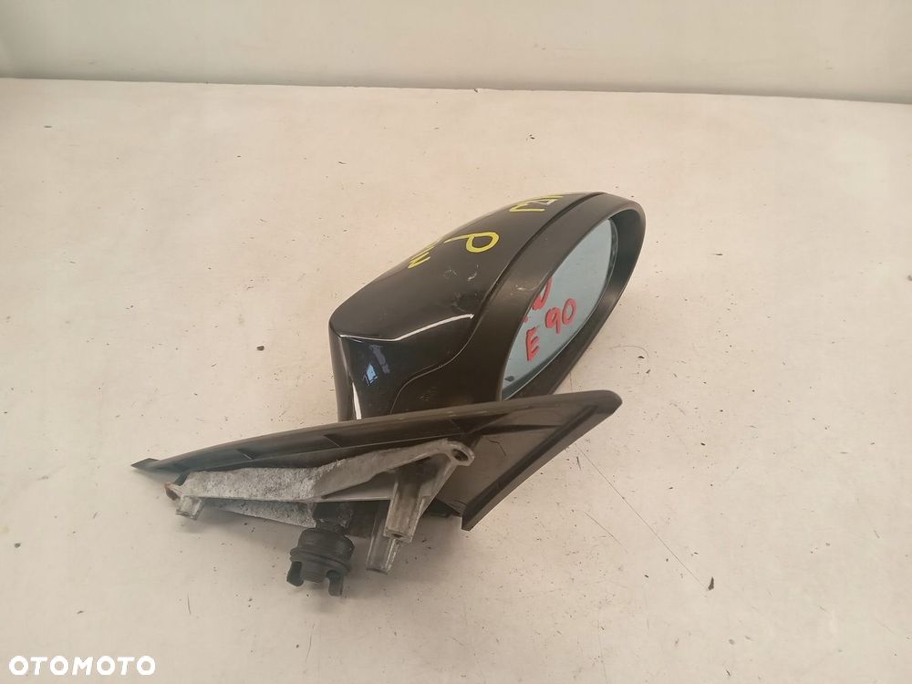 LUSTERKO PRAWE BMW 3 E90 05-11 5 PIN - 3