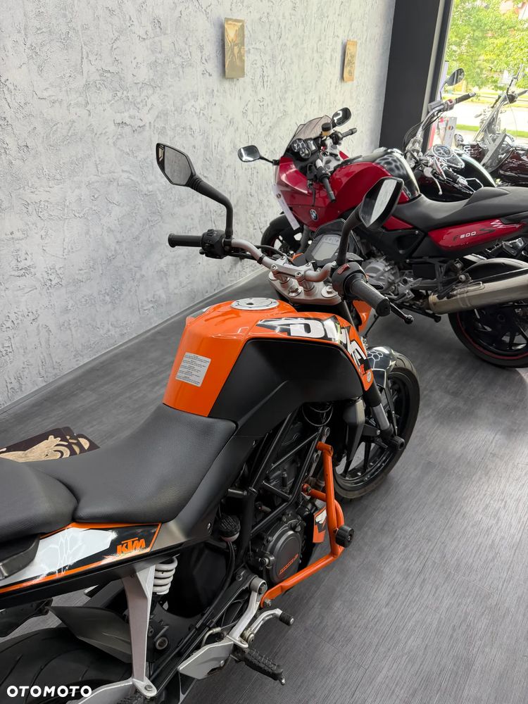 KTM Duke 125 - 13