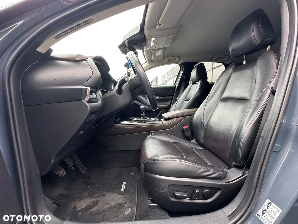 Mazda CX-30 SKYACTIV-D 1.8 - 10