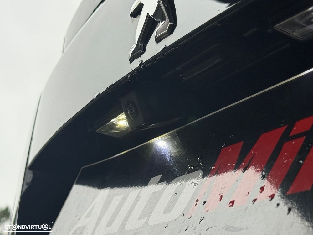 Peugeot e-2008 50 kWh GT Pack - 27