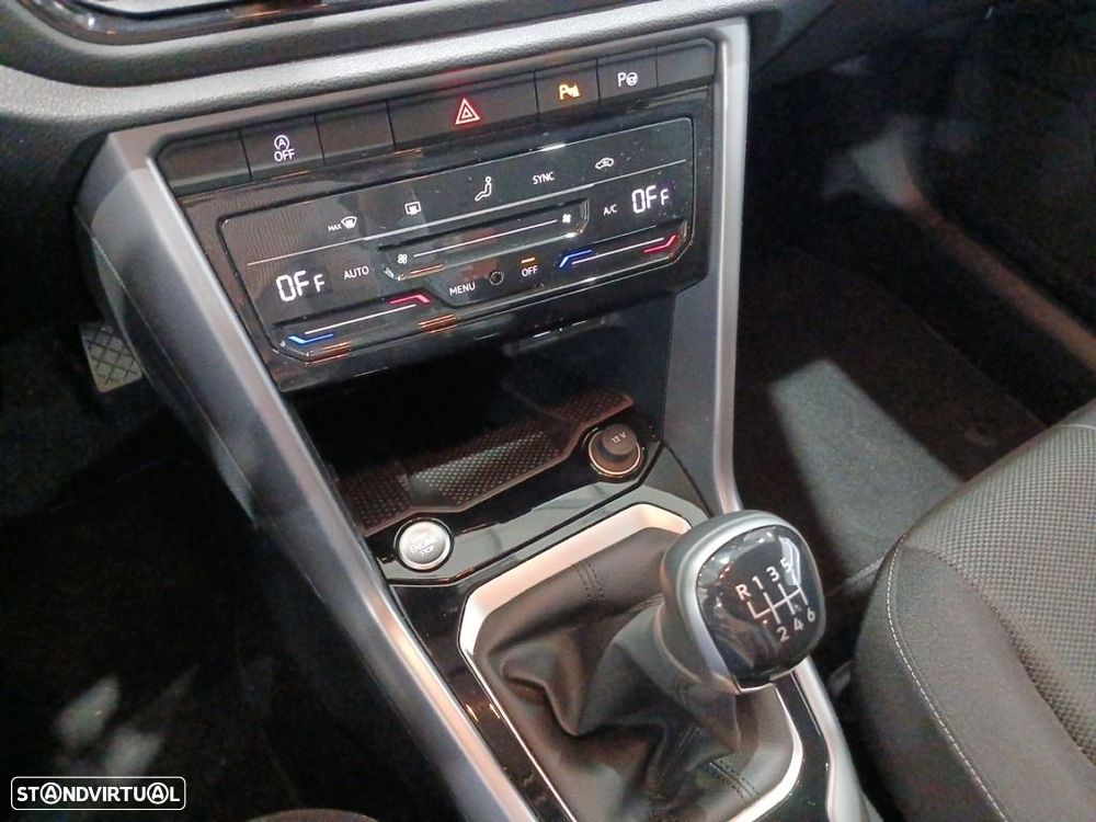 VW T-Roc 1.0 TSI Urban - 22