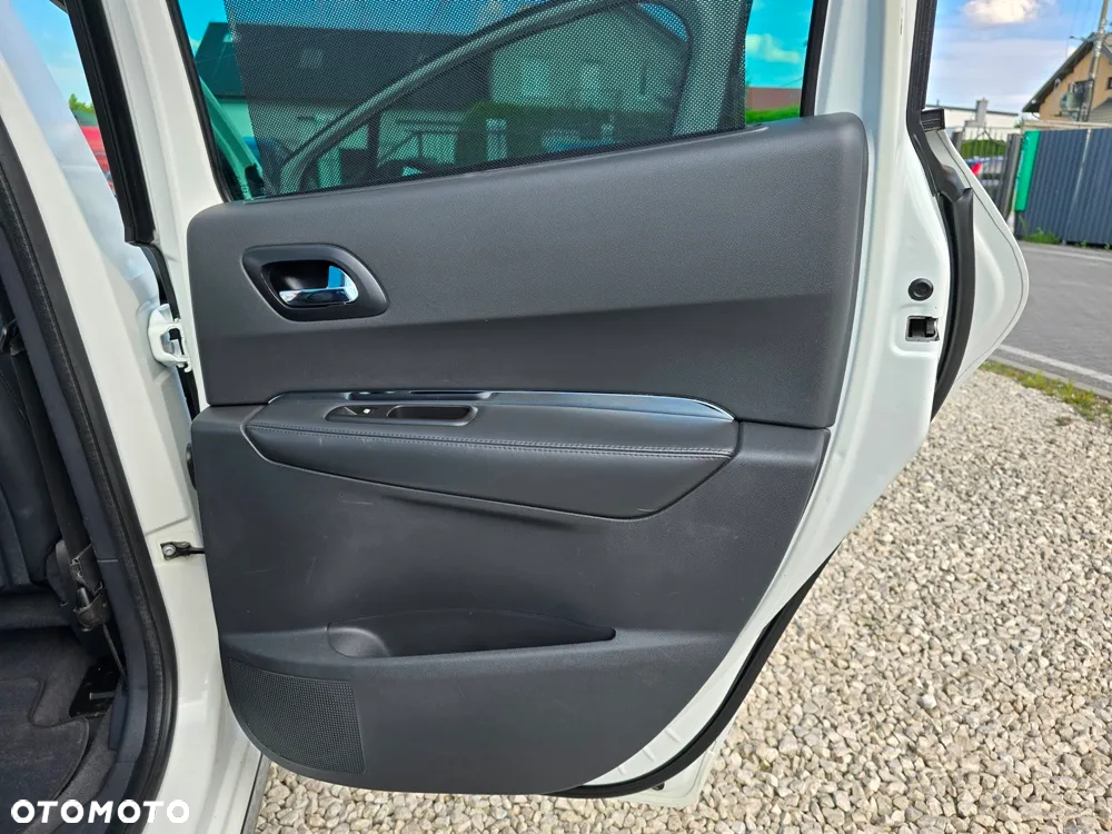 Peugeot 3008 HDi 160 Automatik Allure - 22