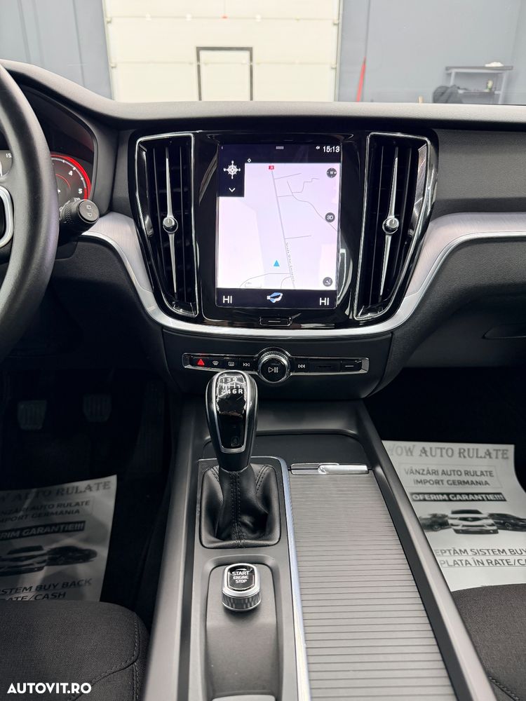 Volvo V60 D3 Momentum Core - 20