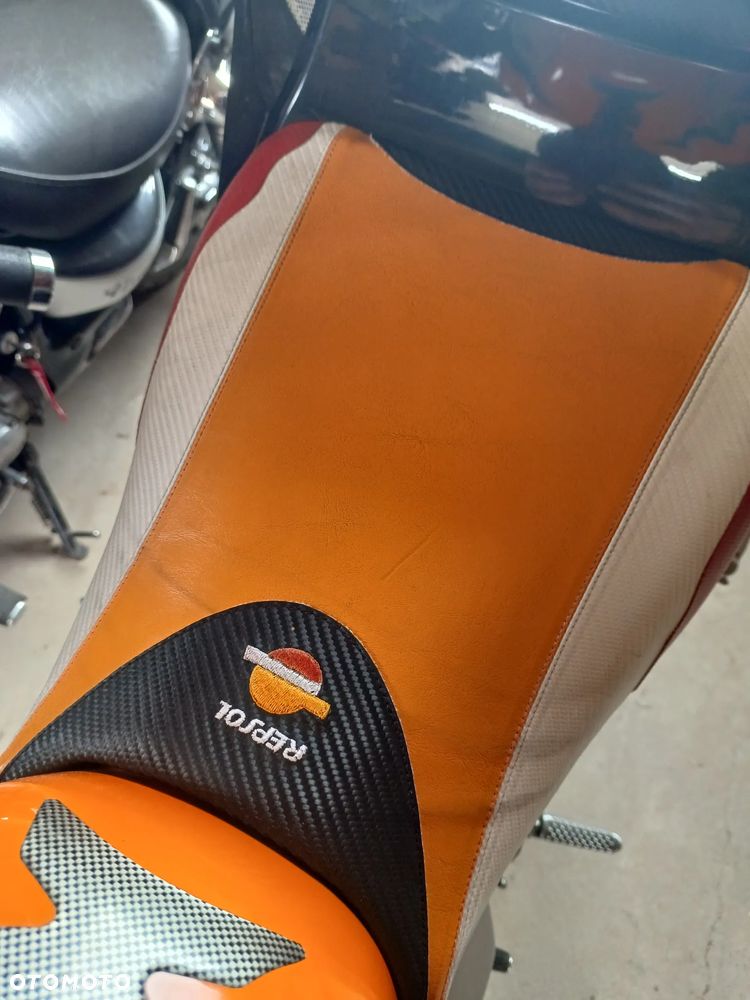 Honda CBR - 8