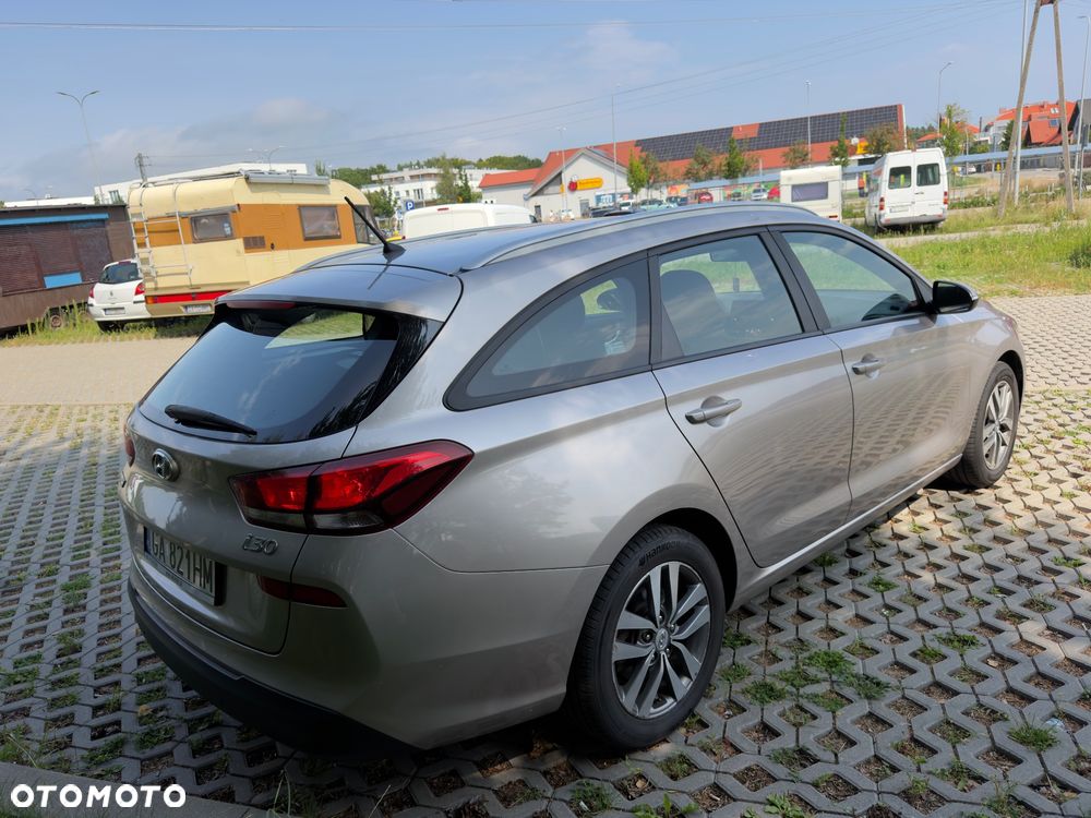 Hyundai i30 1.6 CRDi Classic + - 3