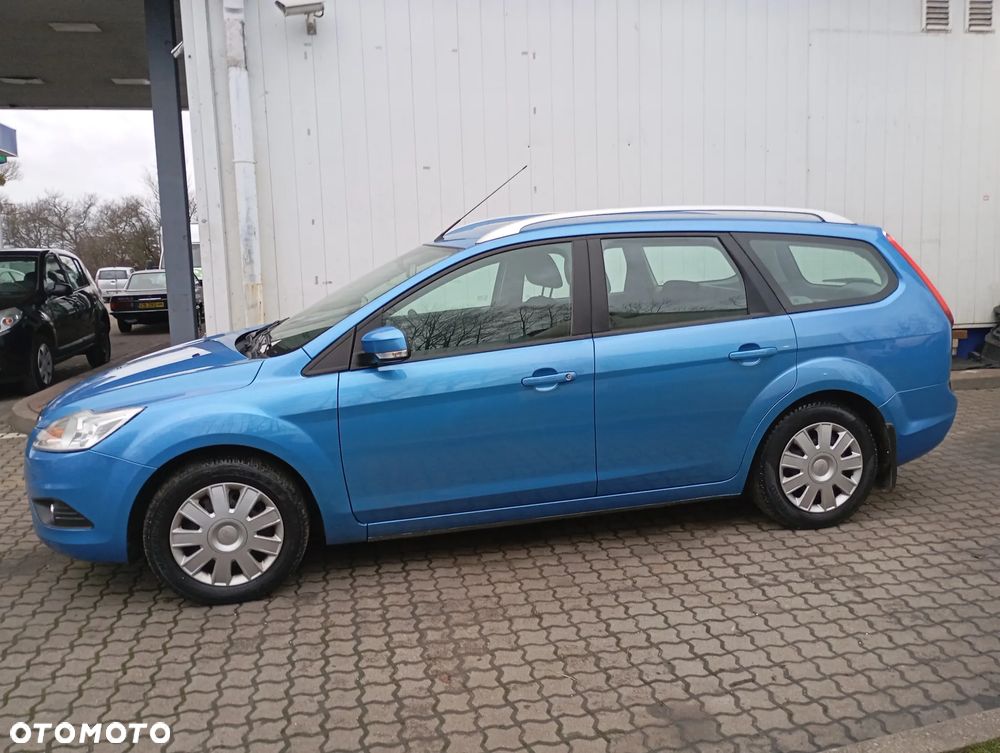 Ford Focus 1.6 16V Trend - 6
